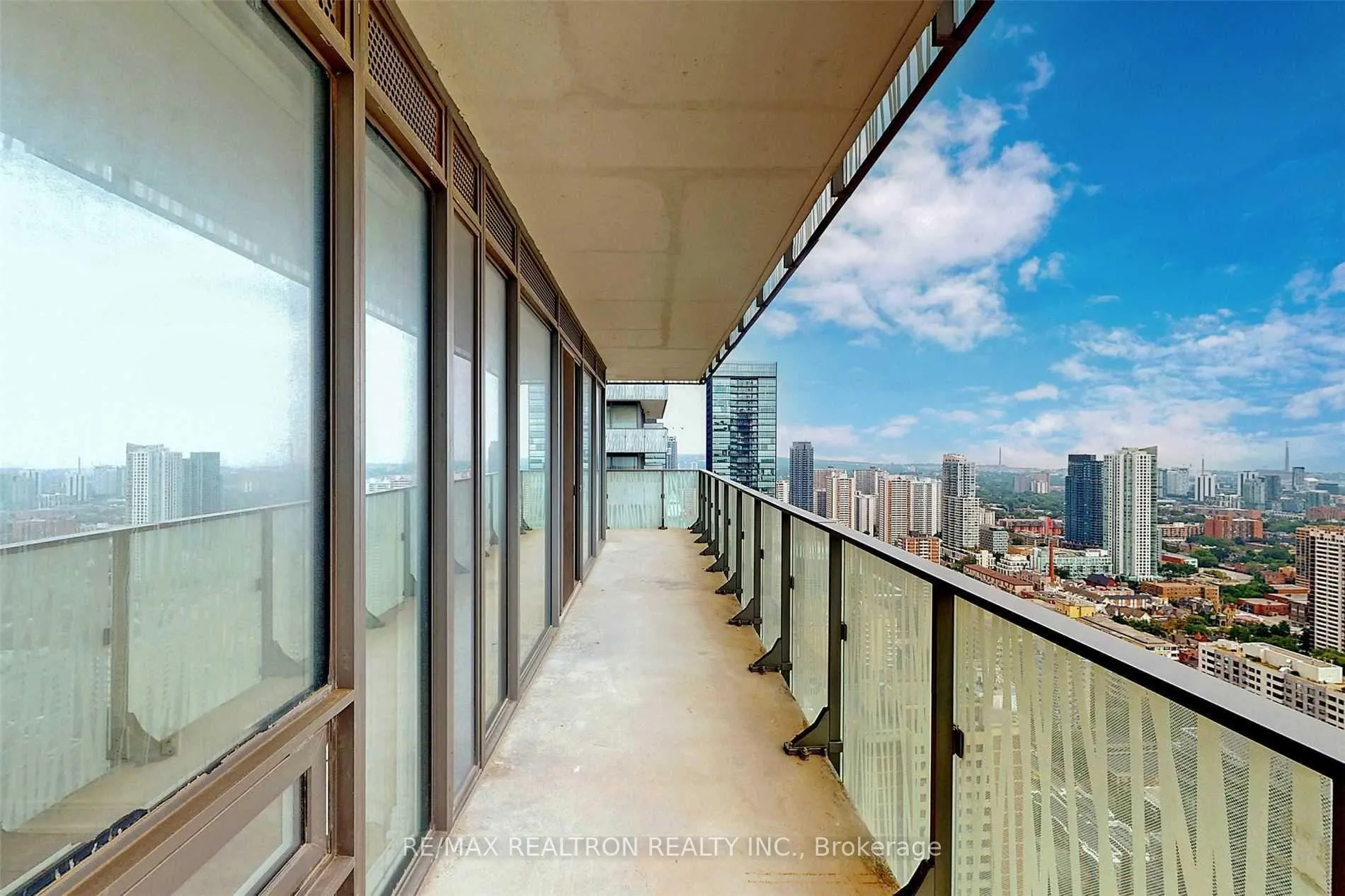 Photo 13 of Unit 3902, 42 Charles Street E, Toronto, Church-Yonge Corridor — HOMEH