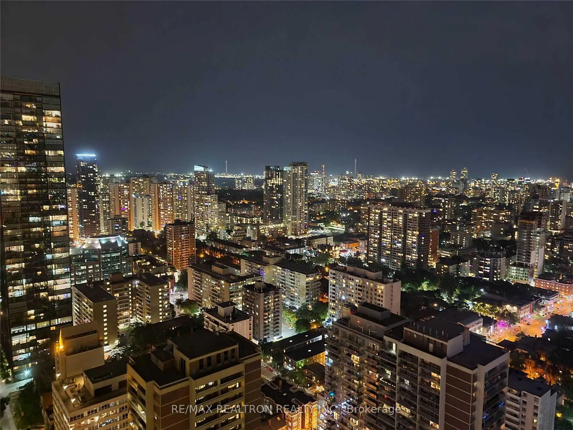 Photo 15 of Unit 3902, 42 Charles Street E, Toronto, Church-Yonge Corridor — HOMEH