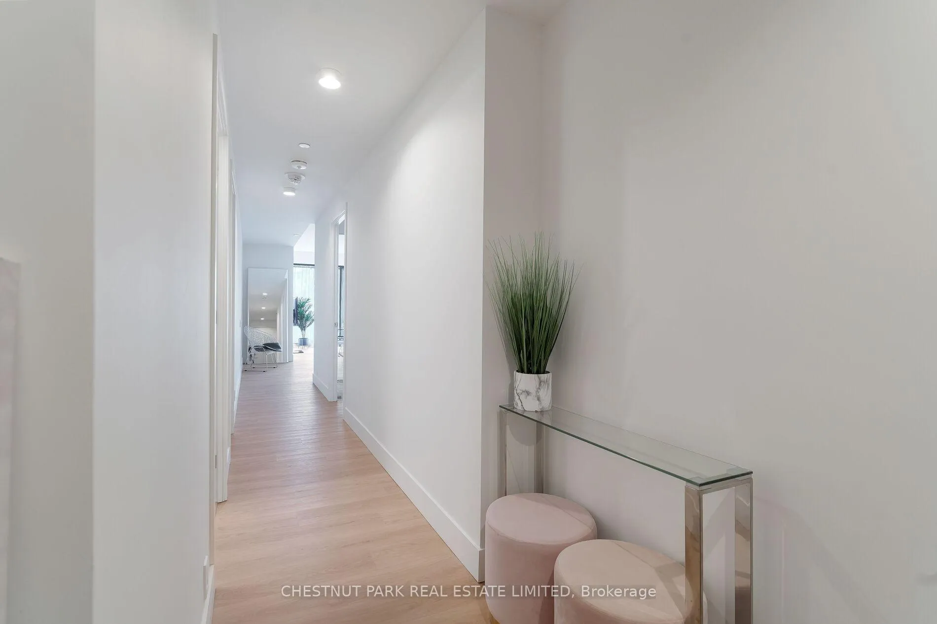 Photo 11 of Unit 201, 1414 Bayview Avenue, Toronto, Mount Pleasant East — HOMEH