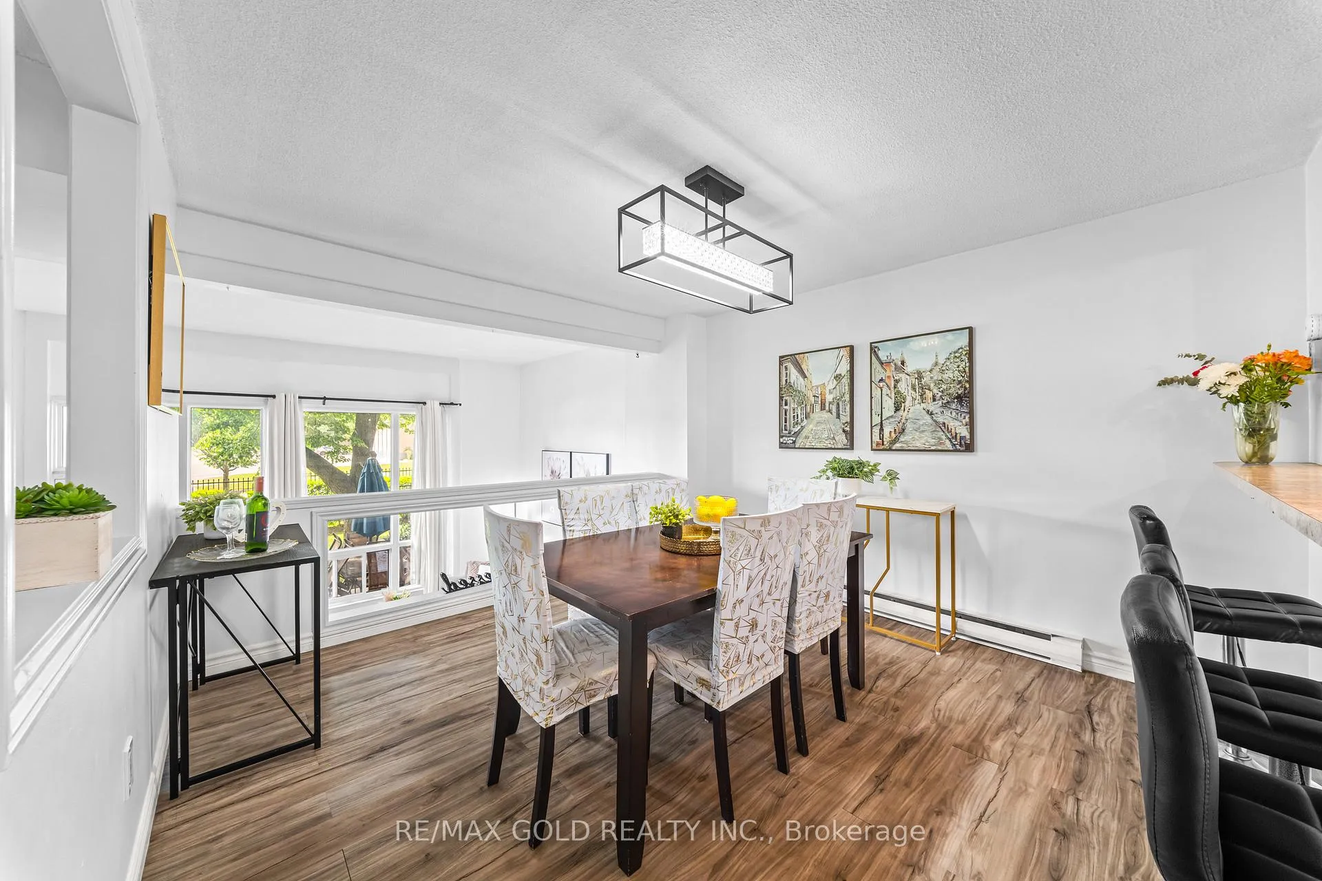 Photo 19 of 10 Darras Court, Brampton, Southgate — HOMEH