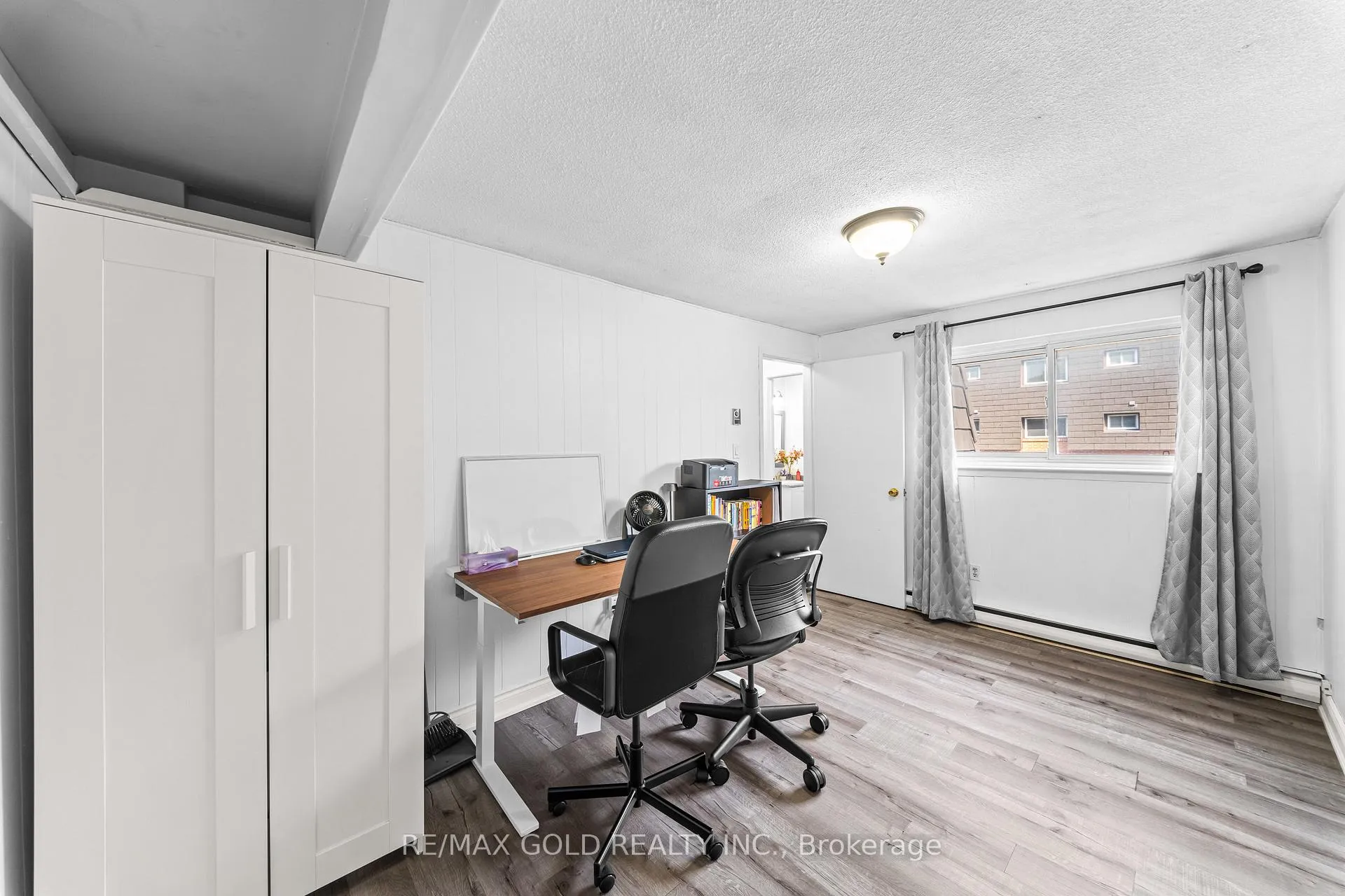 Photo 25 of 10 Darras Court, Brampton, Southgate — HOMEH