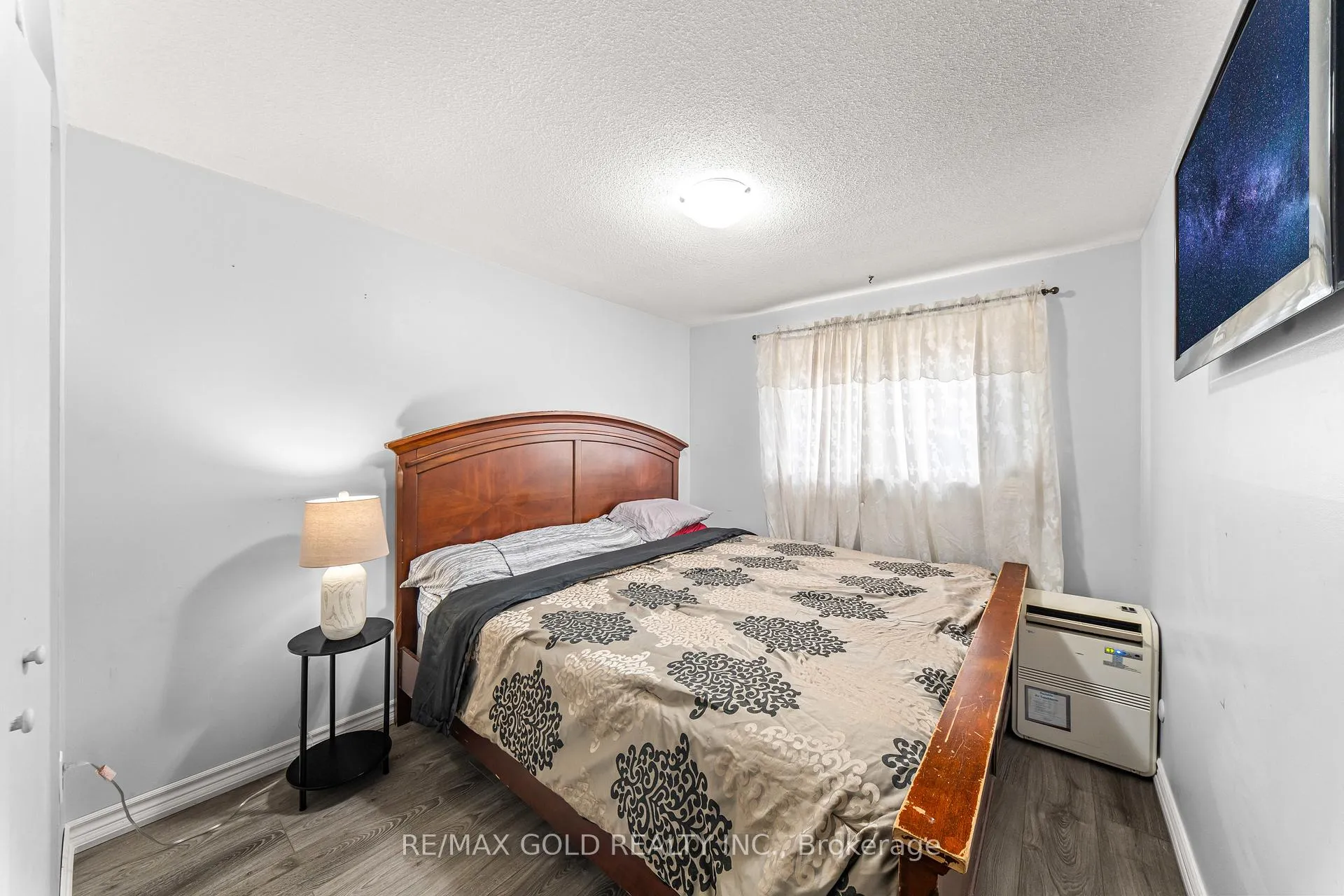 Photo 36 of 10 Darras Court, Brampton, Southgate — HOMEH