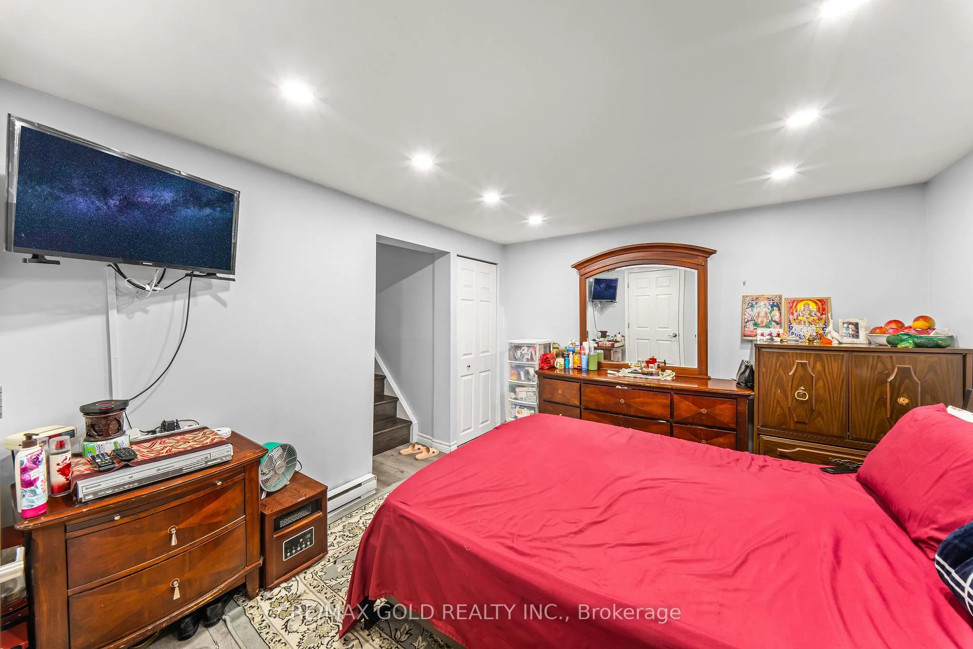 Photo 39 of 10 Darras Court, Brampton, Southgate — HOMEH