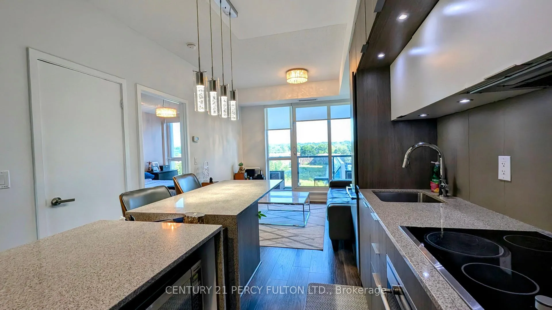 Photo 3 of Unit 723, 170 Sumach Street, Toronto, Regent Park — HOMEH