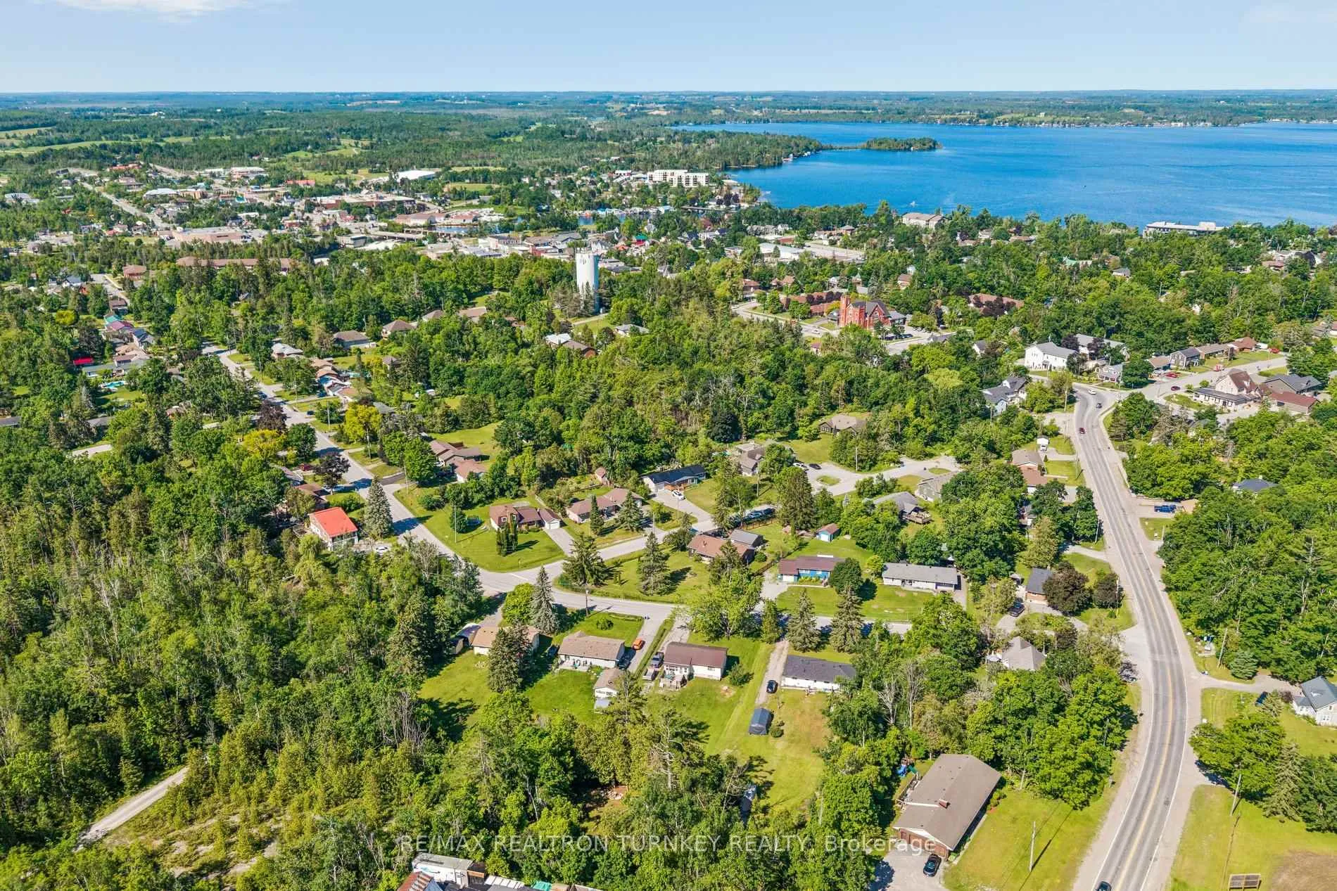 Photo 45 of 24 Princes' Street E, Kawartha Lakes, Fenelon Falls — HOMEH