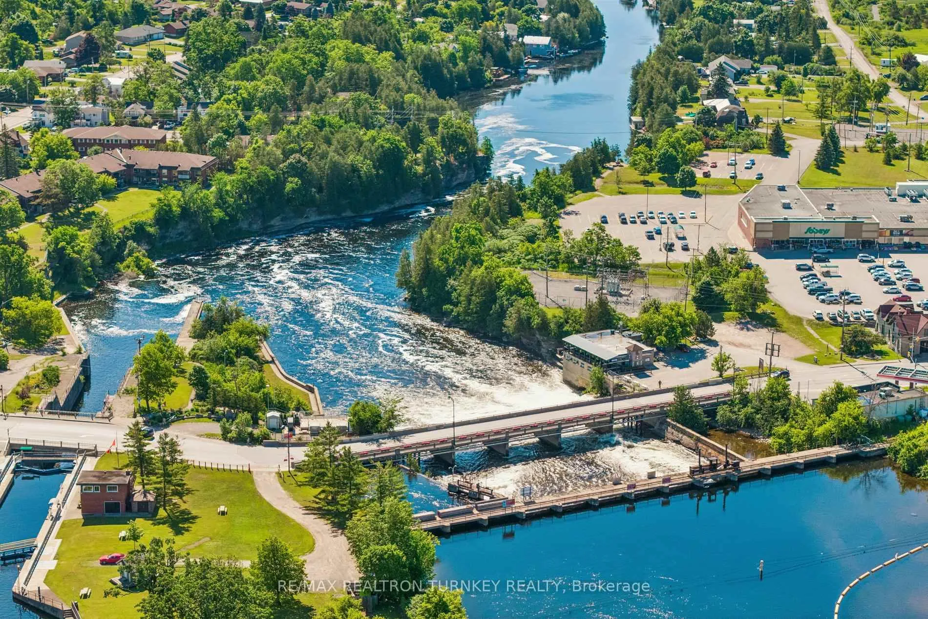 Photo 46 of 24 Princes' Street E, Kawartha Lakes, Fenelon Falls — HOMEH