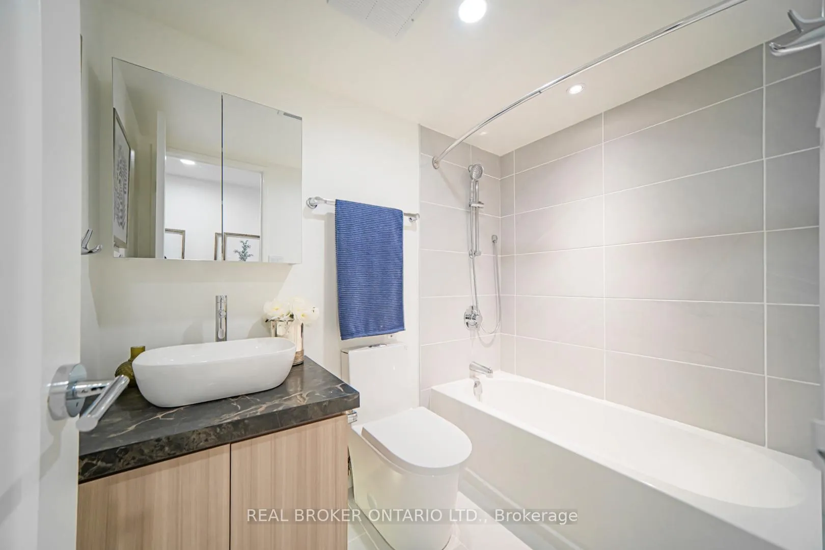Photo 20 of Unit 1901, 3151 Bridletowne Circle, Scarborough, L'Amoreaux — HOMEH