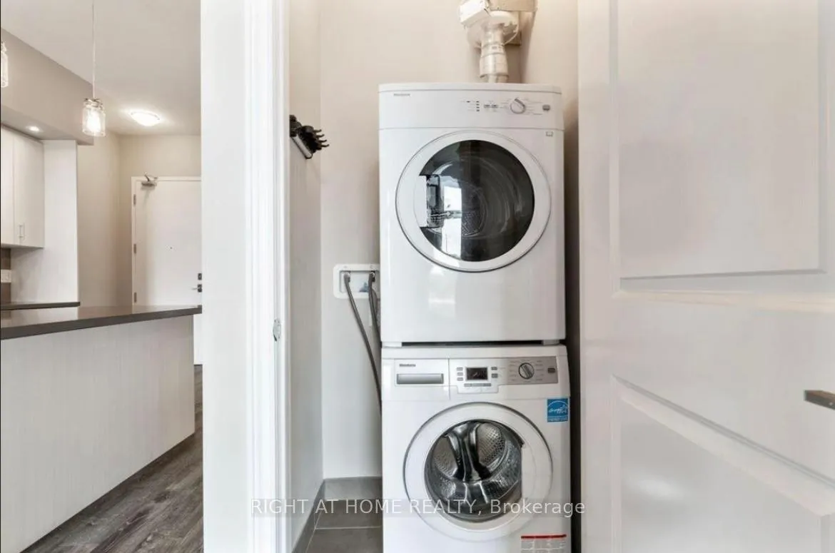 Photo 3 of Unit 417, 457 Plains Road E, Burlington, LaSalle — HOMEH