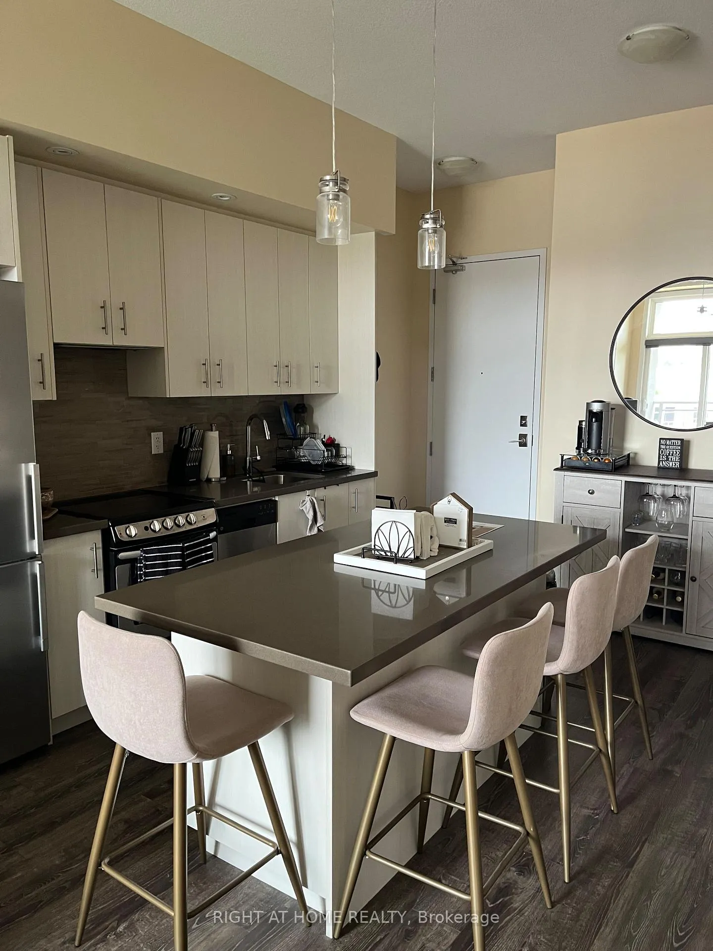 Photo 7 of Unit 417, 457 Plains Road E, Burlington, LaSalle — HOMEH