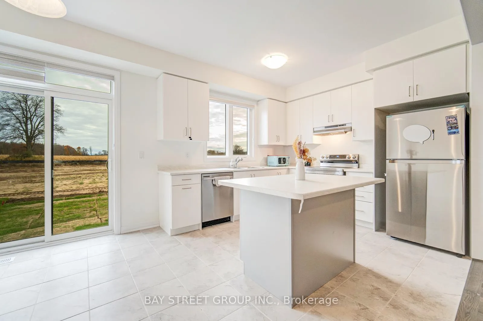 Photo 13 of 149 Wilmot Road N, Brantford — HOMEH