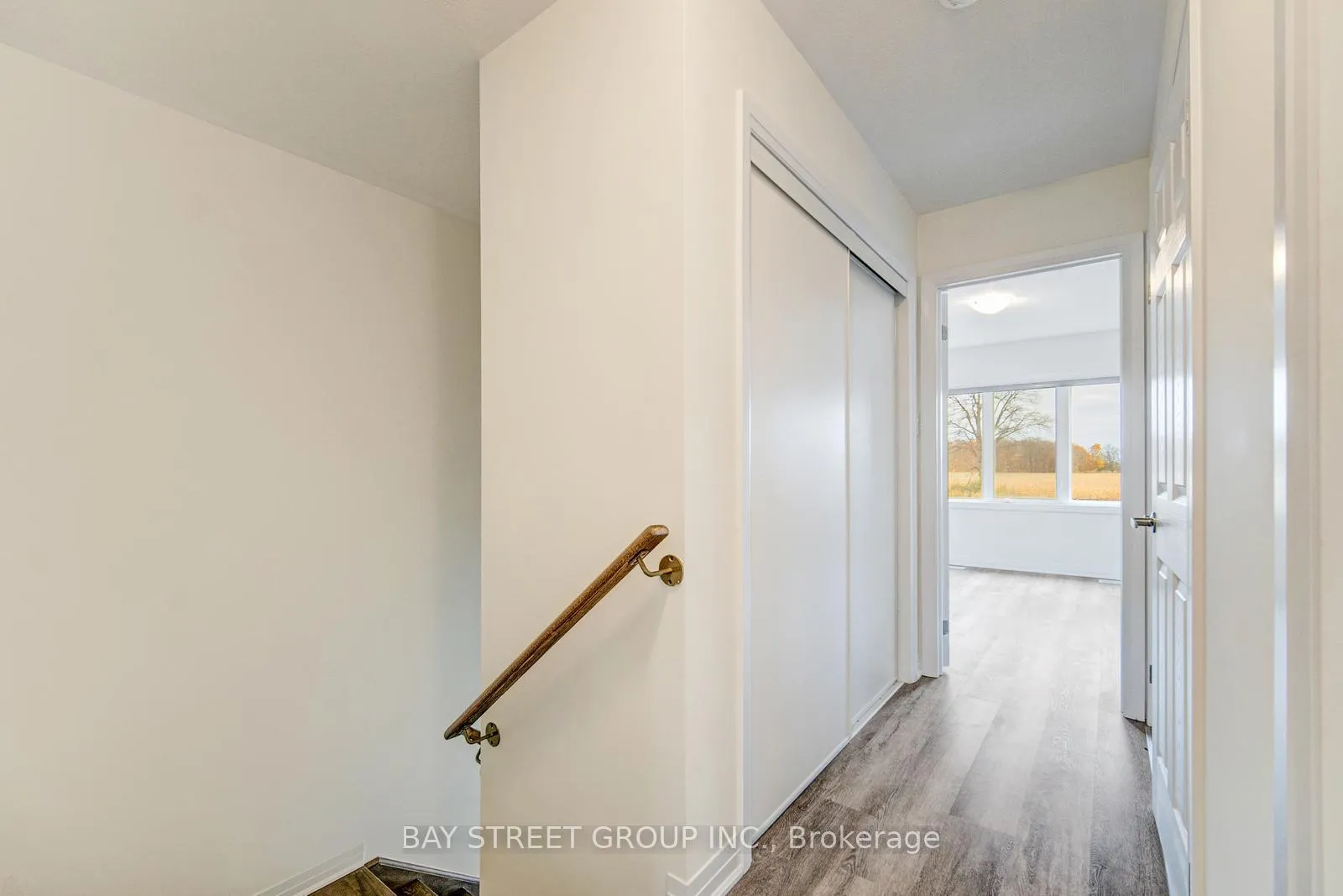 Photo 17 of 149 Wilmot Road N, Brantford — HOMEH