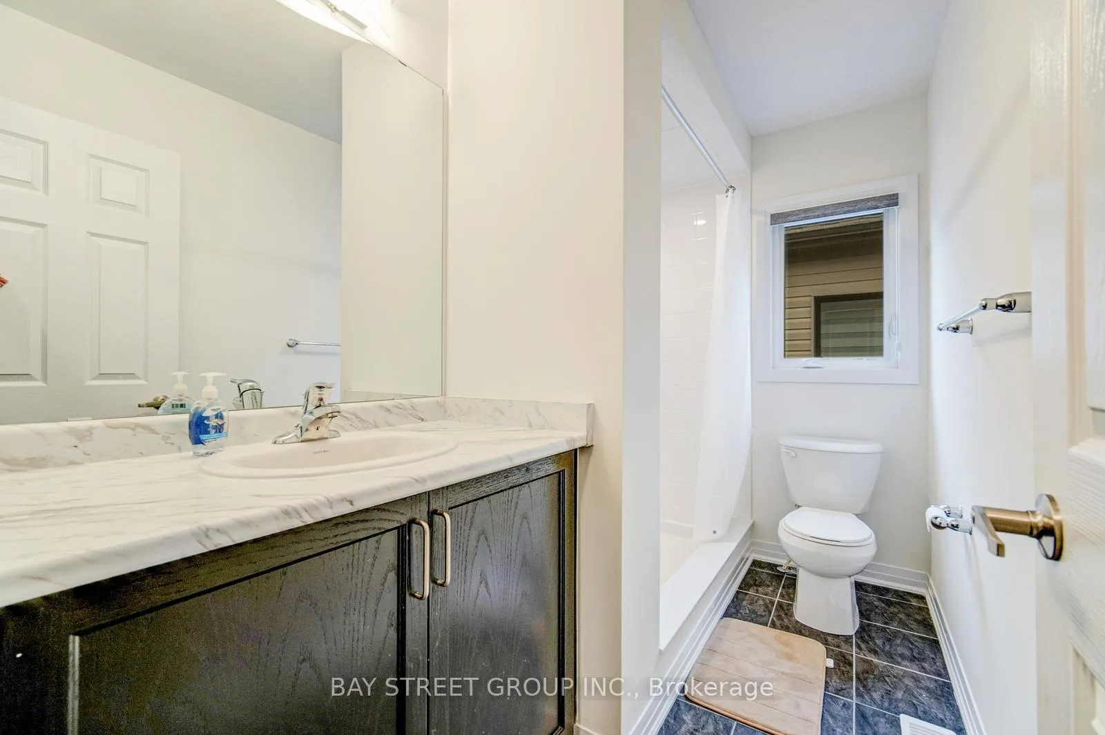 Photo 18 of 149 Wilmot Road N, Brantford — HOMEH