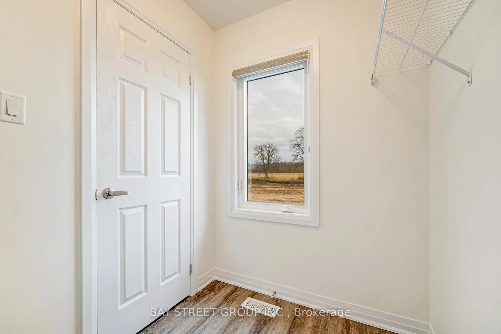 Photo 22 of 149 Wilmot Road N, Brantford — HOMEH