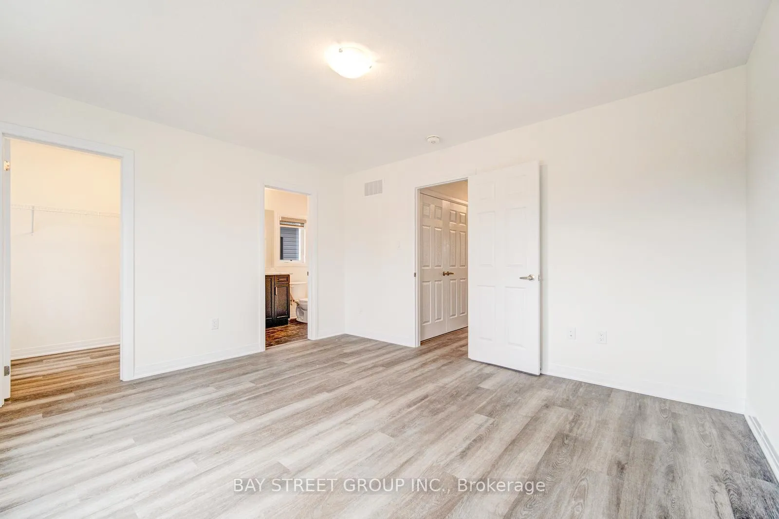 Photo 24 of 149 Wilmot Road N, Brantford — HOMEH