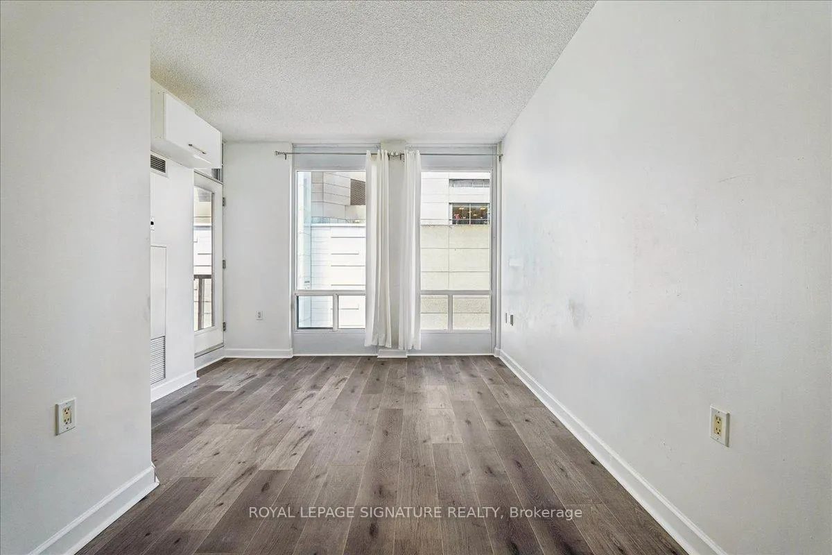 Photo 16 of Unit 703, 85 Bloor Street E, Toronto, Church-Yonge Corridor — HOMEH