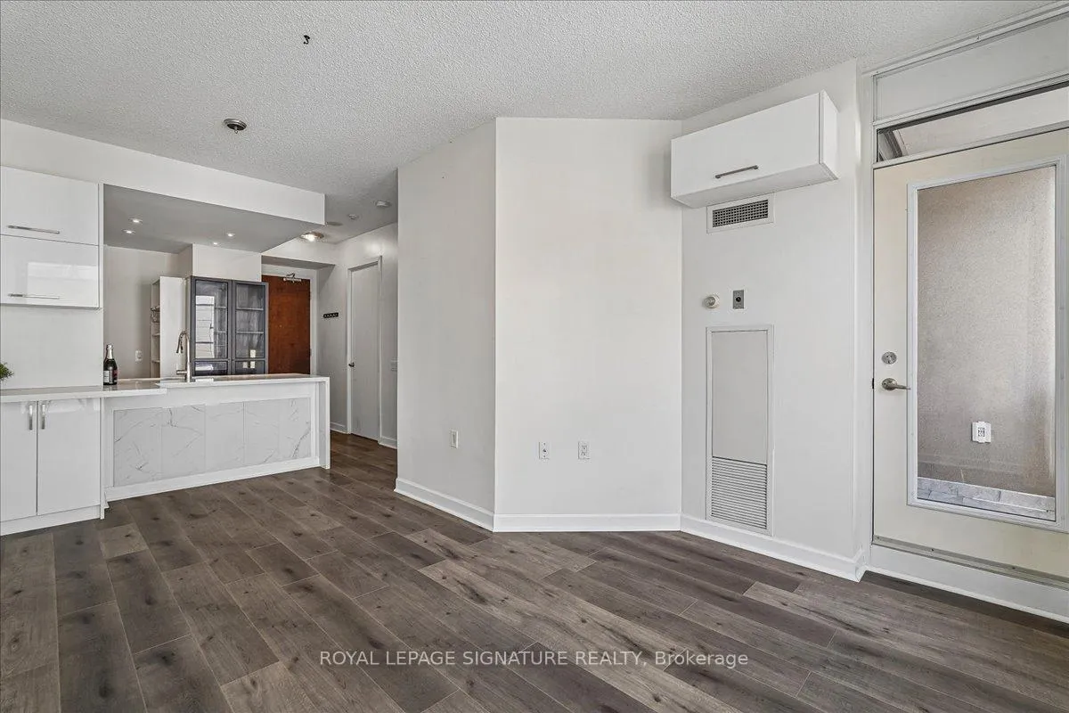 Photo 19 of Unit 703, 85 Bloor Street E, Toronto, Church-Yonge Corridor — HOMEH