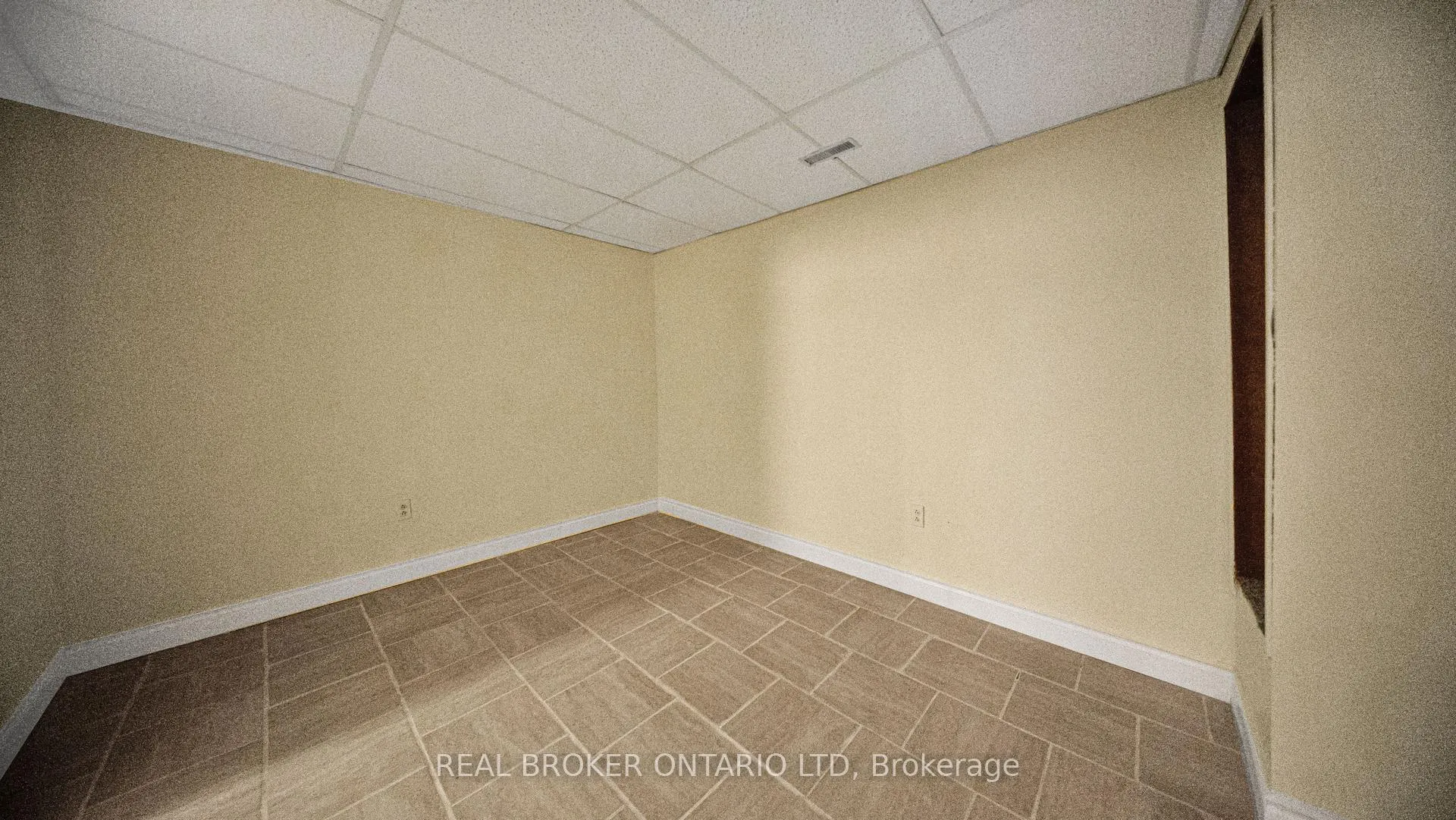 Photo 22 of Unit 17, 7 Cadeau Terrace, London, South A — HOMEH