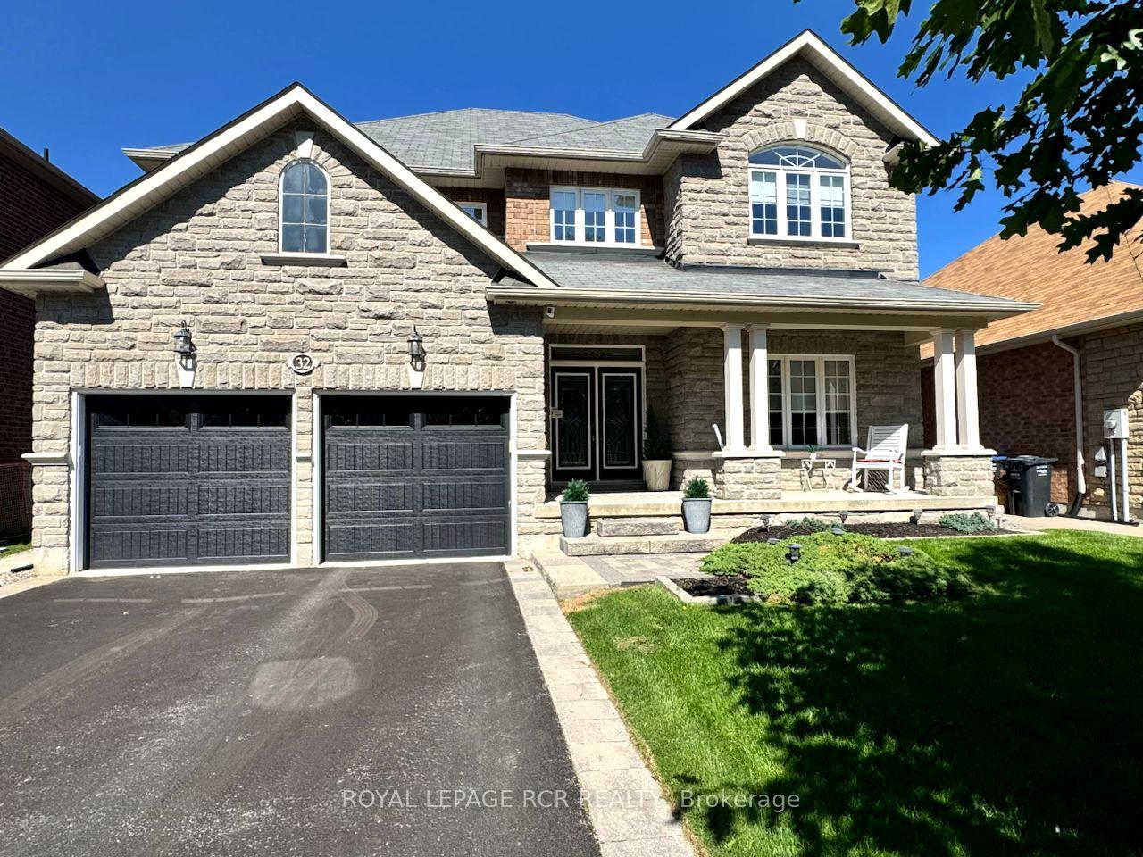 Photo 1 of 32 Borland Crescent, Caledon, Caledon East — HOMEH