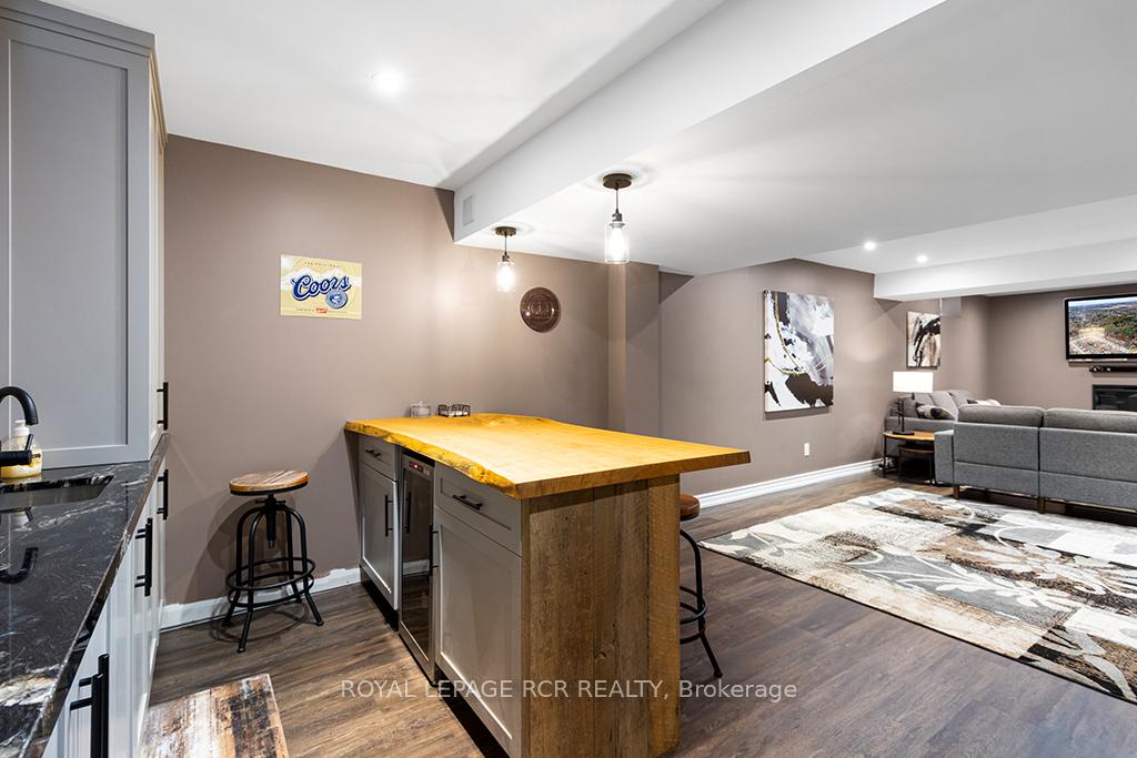 Photo 43 of 32 Borland Crescent, Caledon, Caledon East — HOMEH