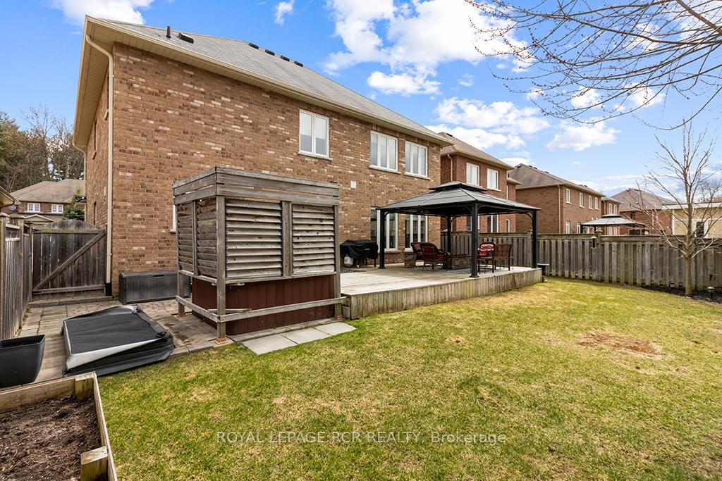 Photo 47 of 32 Borland Crescent, Caledon, Caledon East — HOMEH