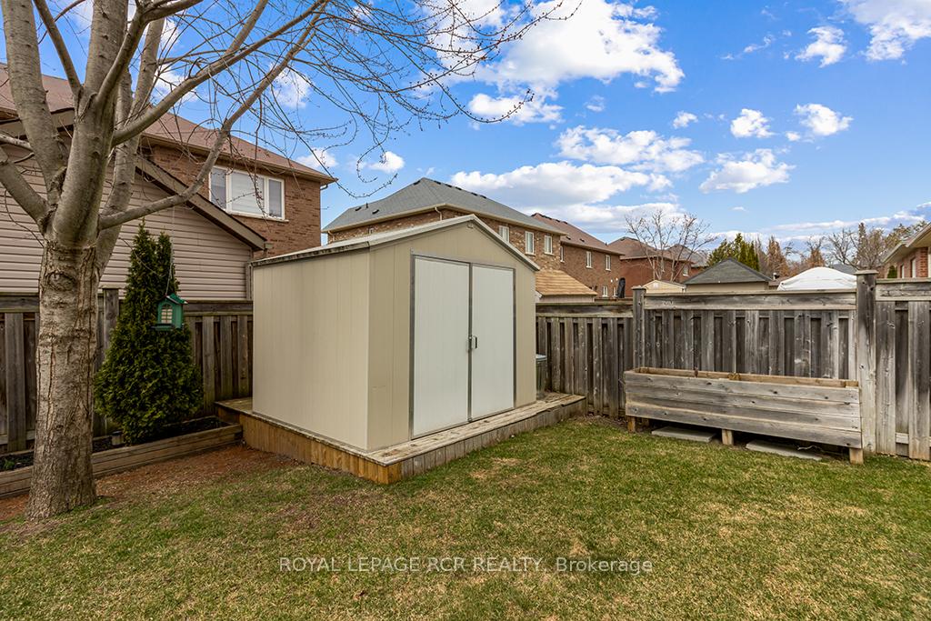 Photo 50 of 32 Borland Crescent, Caledon, Caledon East — HOMEH