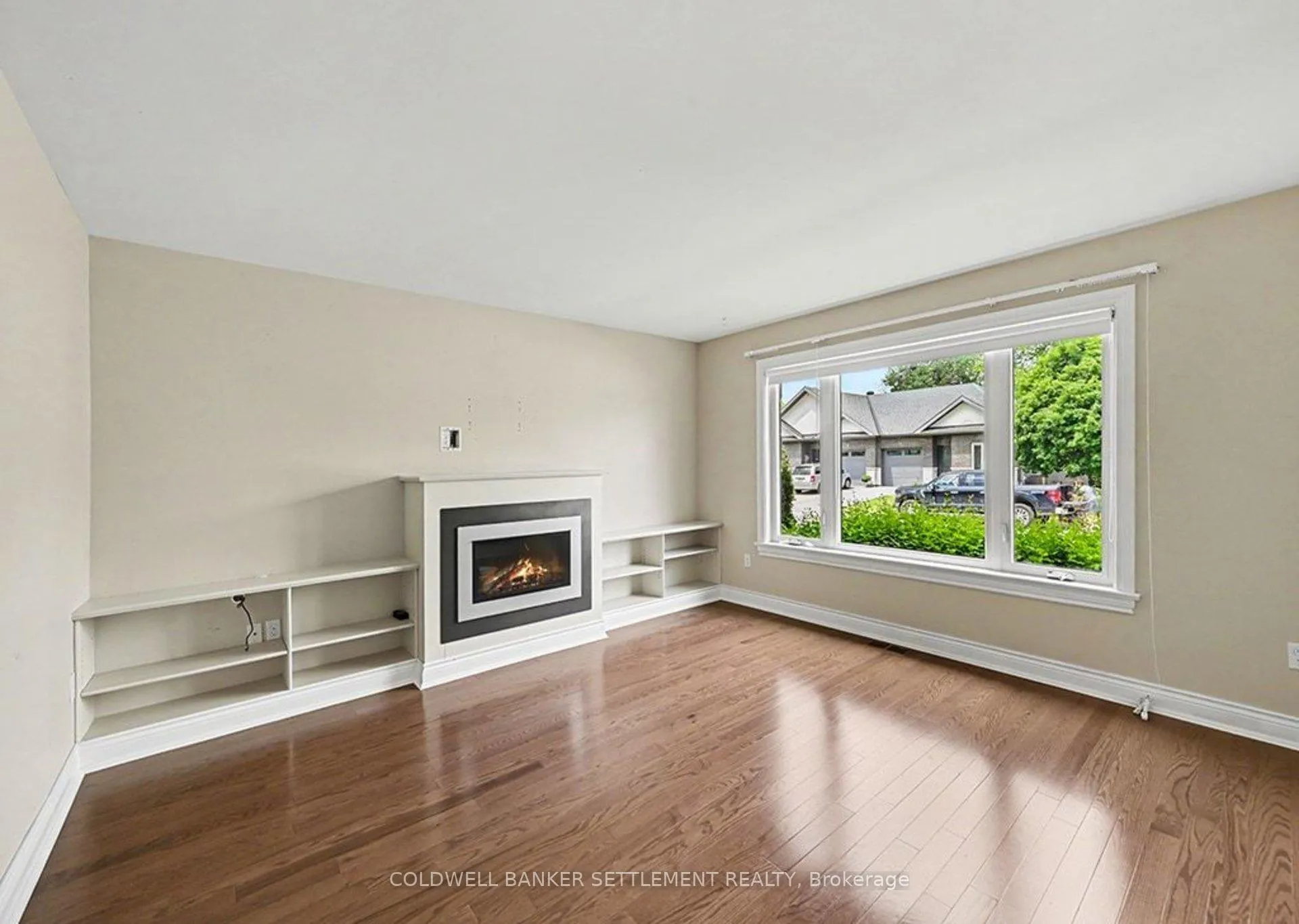 Photo 5 of 112 Mac Campbell Drive, Perth, Perth — HOMEH