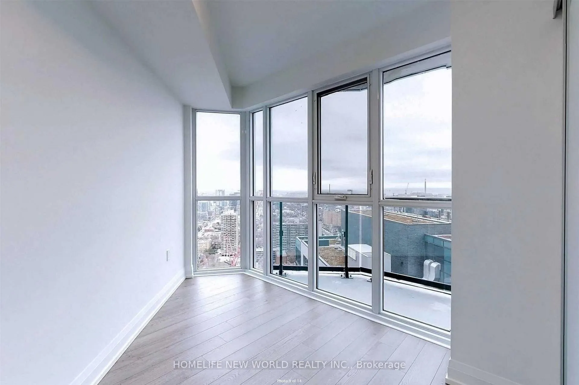 Photo 5 of Unit 3602, 77 Mutual Street, Toronto, Church-Yonge Corridor — HOMEH