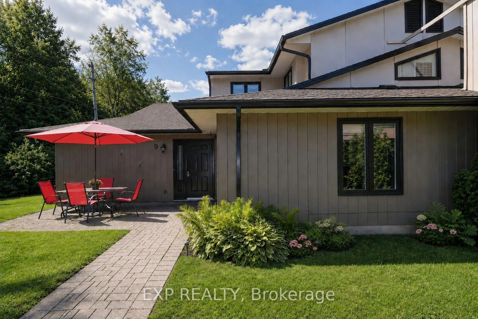 Photo 2 of 9 Trafalgar Road, Collingwood — HOMEH