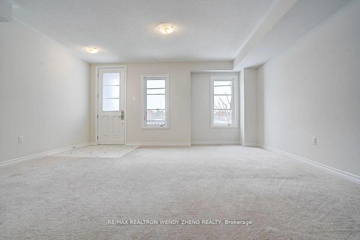Photo 3 of 34 Vestry Way, Brampton, Goreway Drive Corridor — HOMEH