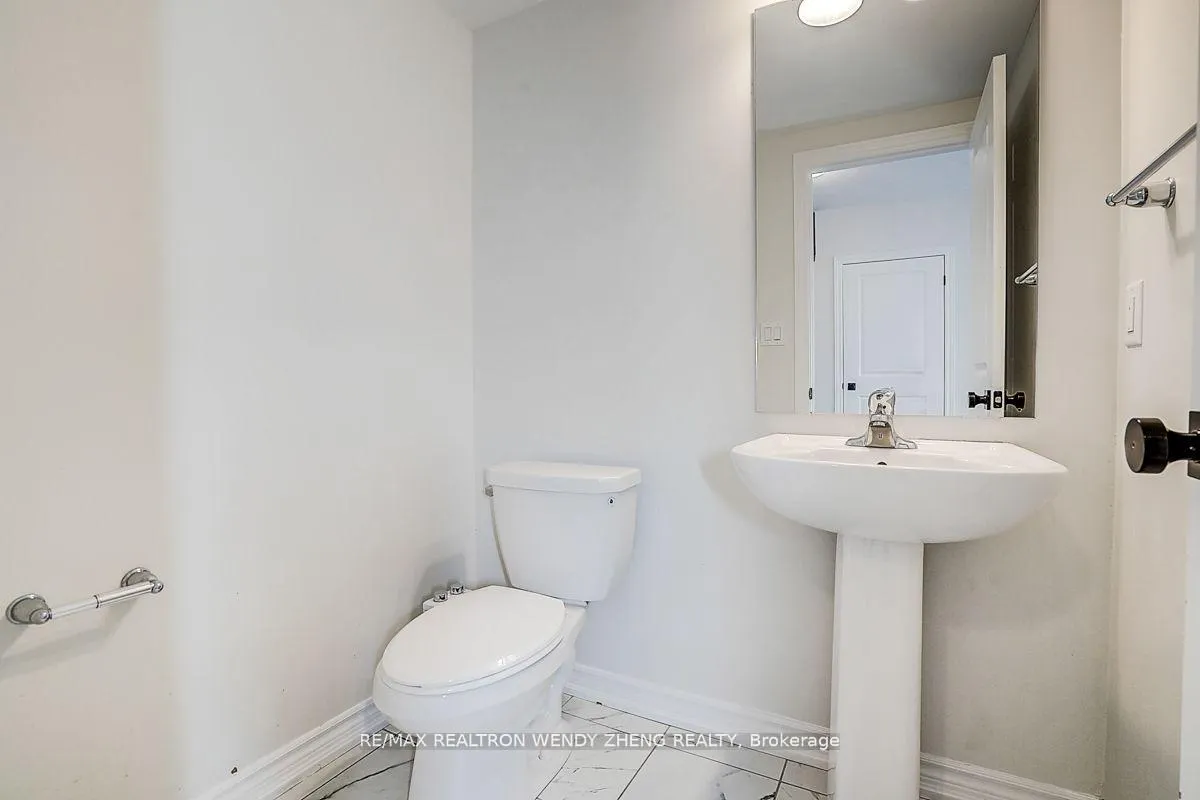 Photo 7 of 34 Vestry Way, Brampton, Goreway Drive Corridor — HOMEH