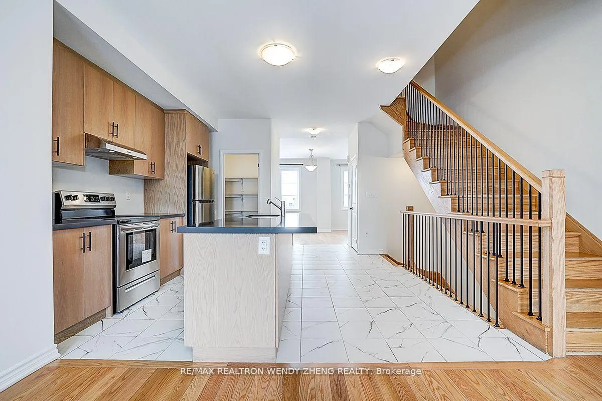 Photo 12 of 34 Vestry Way, Brampton, Goreway Drive Corridor — HOMEH