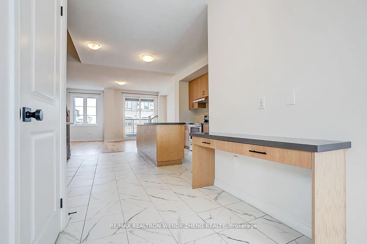 Photo 21 of 34 Vestry Way, Brampton, Goreway Drive Corridor — HOMEH