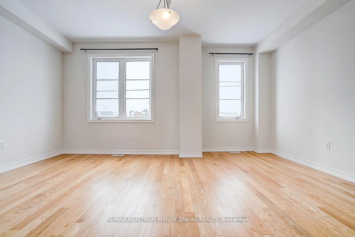 Photo 23 of 34 Vestry Way, Brampton, Goreway Drive Corridor — HOMEH
