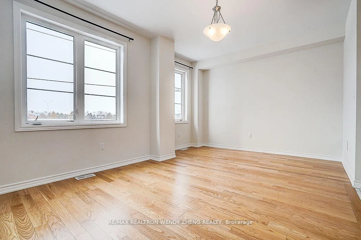 Photo 26 of 34 Vestry Way, Brampton, Goreway Drive Corridor — HOMEH