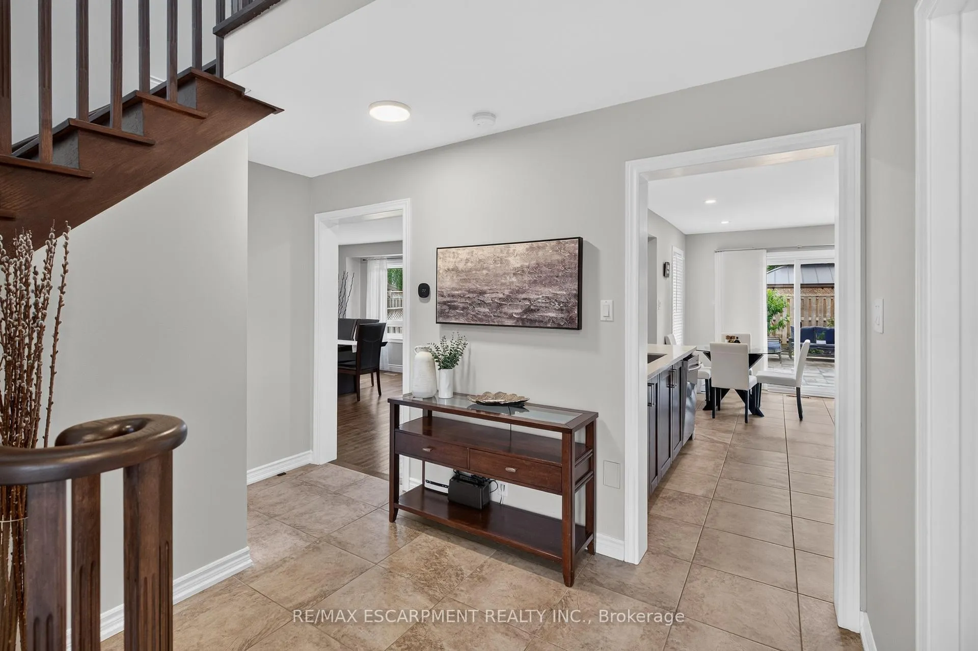 Photo 3 of 119 Boulding Avenue, Hamilton, Waterdown — HOMEH