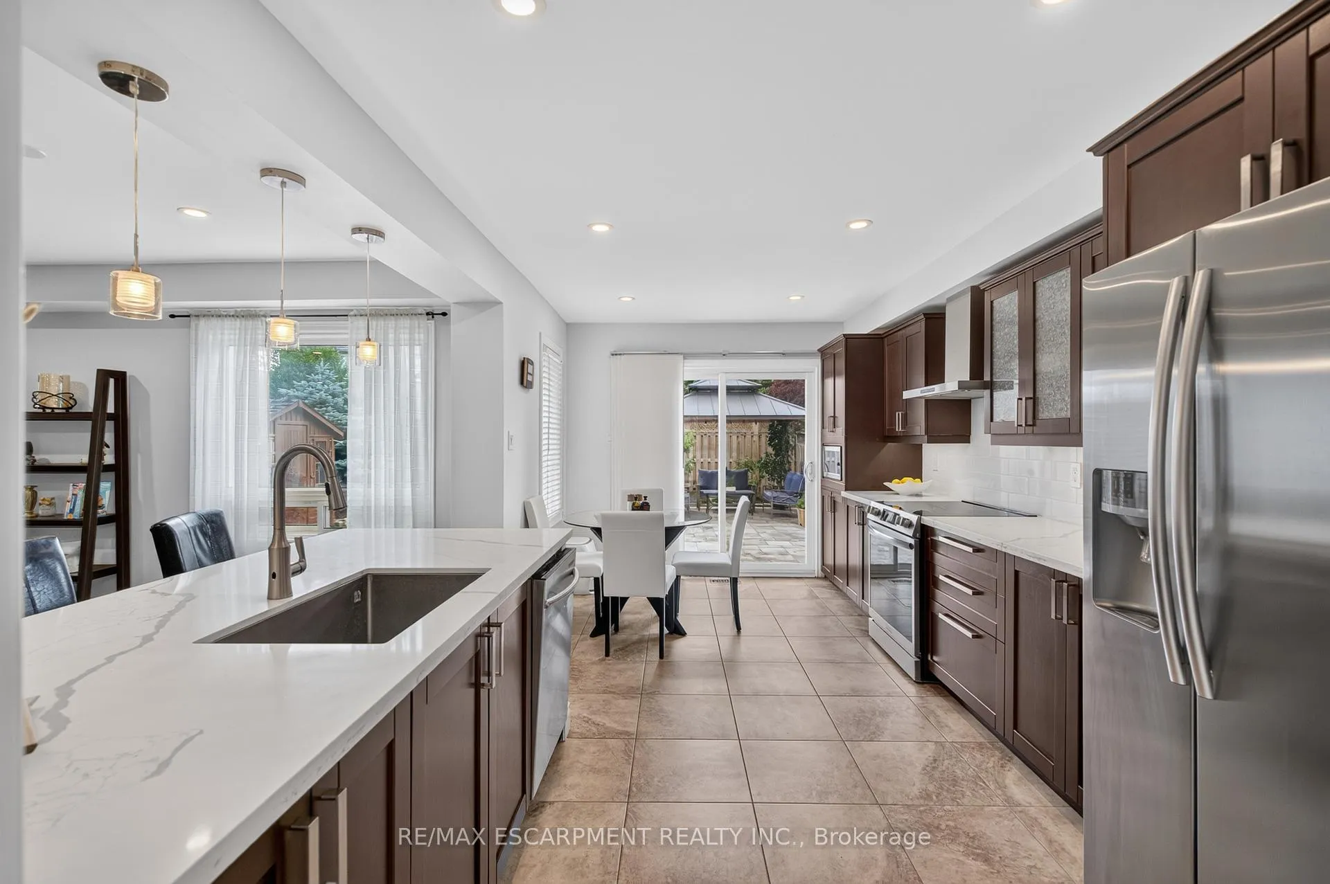 Photo 5 of 119 Boulding Avenue, Hamilton, Waterdown — HOMEH