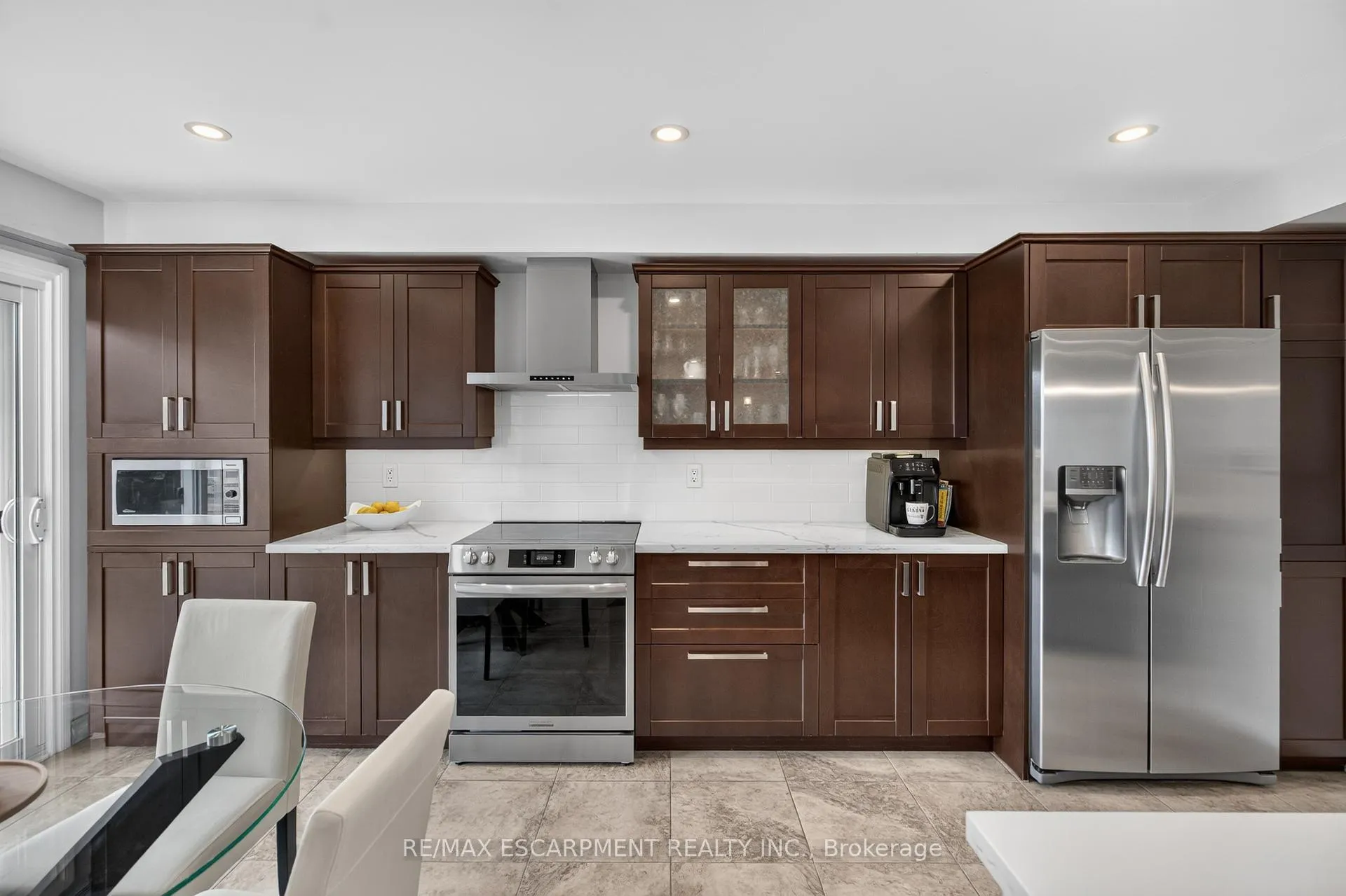 Photo 7 of 119 Boulding Avenue, Hamilton, Waterdown — HOMEH