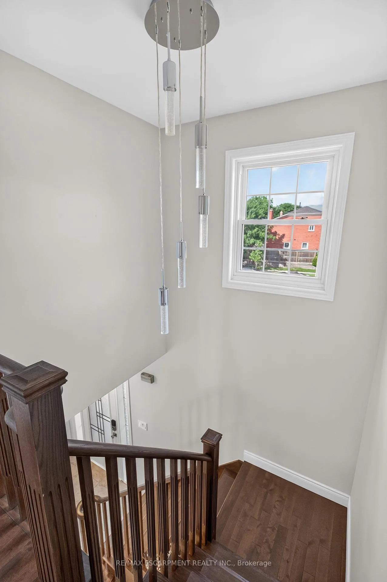 Photo 21 of 119 Boulding Avenue, Hamilton, Waterdown — HOMEH