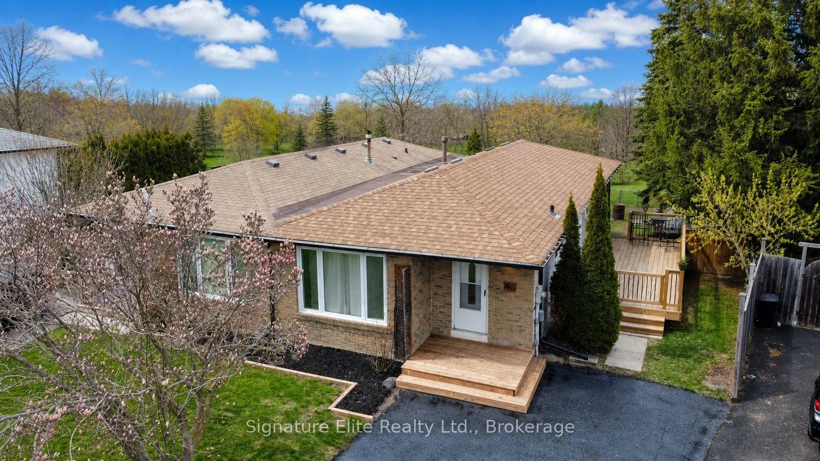 Photo 7 of 40 Smyth Crescent, New Tecumseth, Beeton — HOMEH
