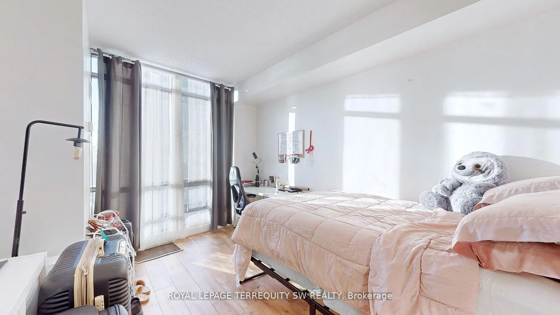 Photo 22 of Unit 3505, 5 Mariner Terrace, Toronto, Waterfront Communities — HOMEH