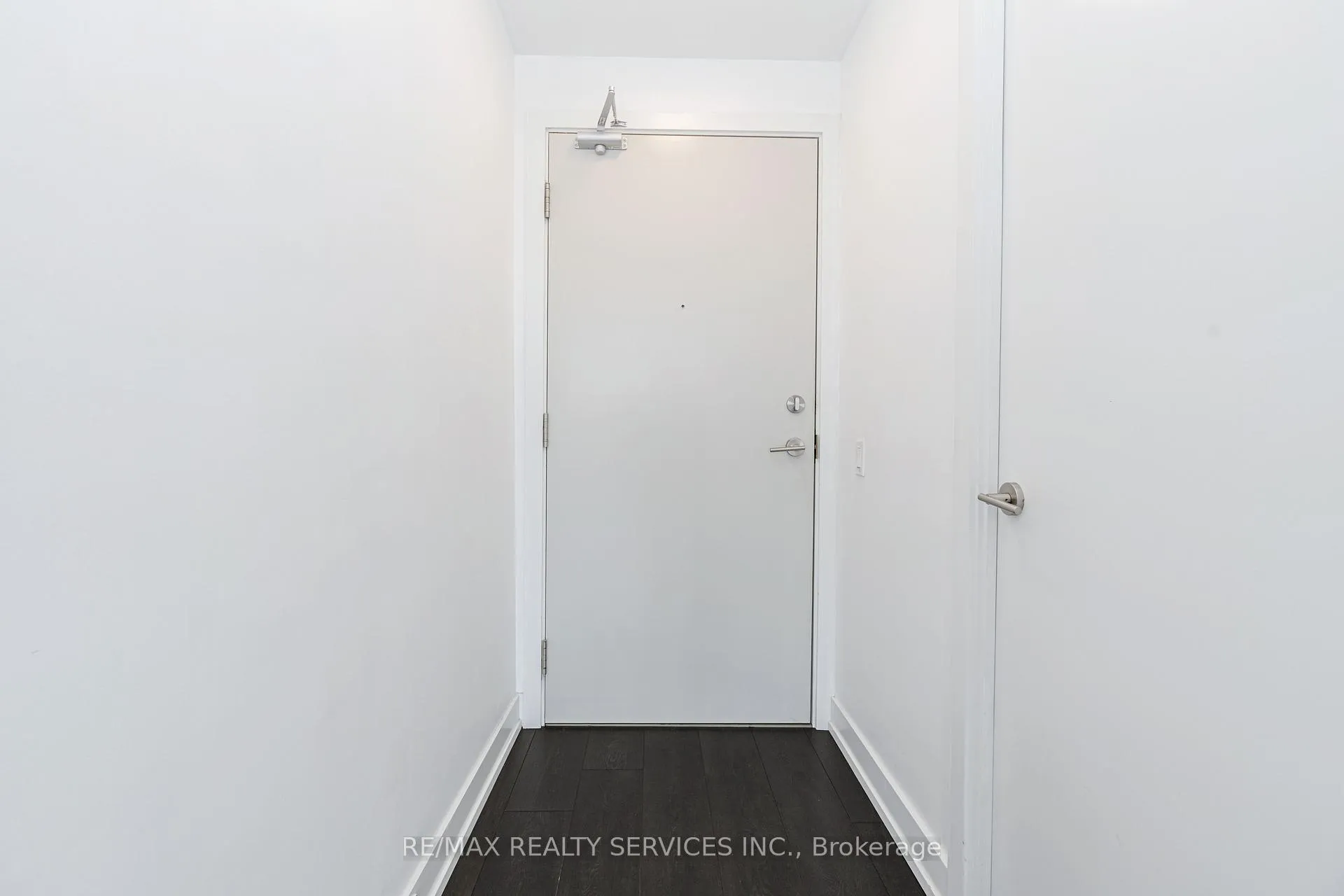 Photo 3 of Unit 909, 225 Veterans Drive, Brampton, Northwest Brampton — HOMEH