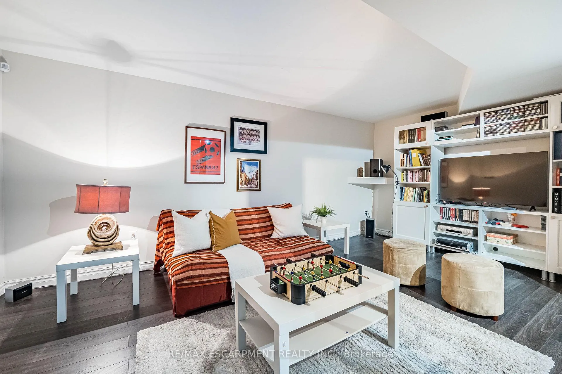 Photo 23 of 16 Ackrow Court, Etobicoke, Eringate-Centennial-West Deane — HOMEH
