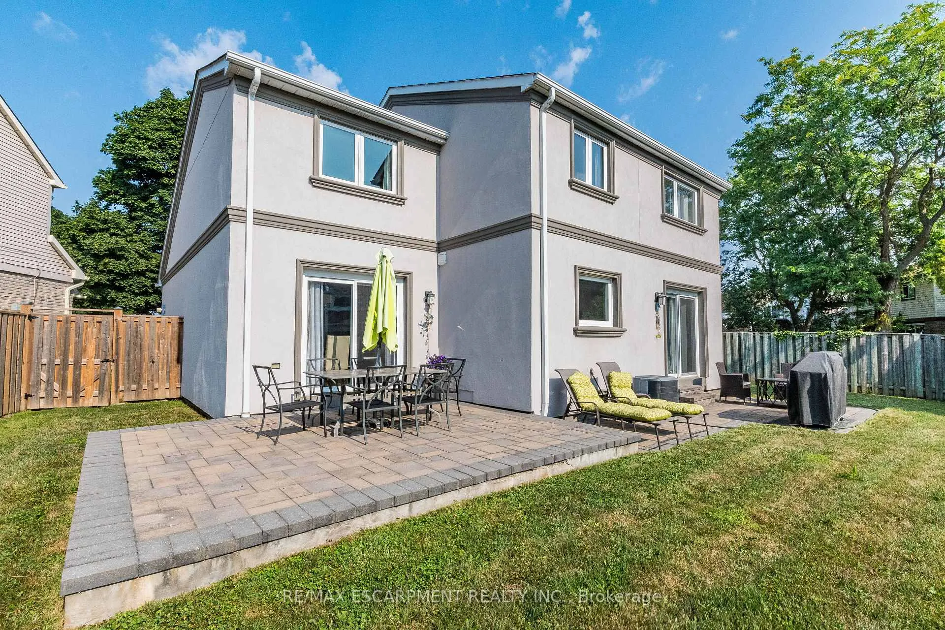Photo 25 of 16 Ackrow Court, Etobicoke, Eringate-Centennial-West Deane — HOMEH