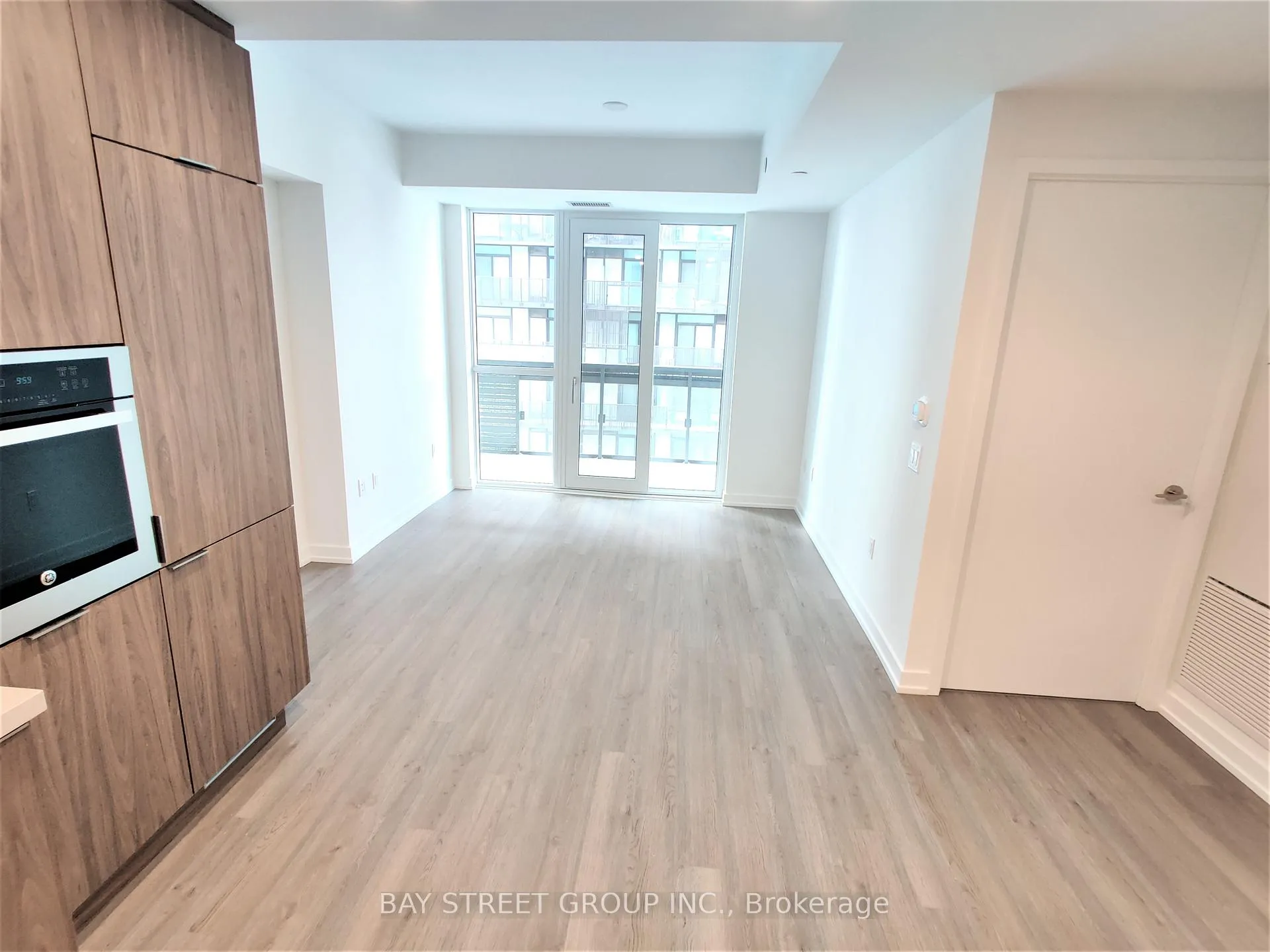 Photo 2 of Unit 2807, 39 Roehampton Avenue, Toronto, Mount Pleasant West — HOMEH