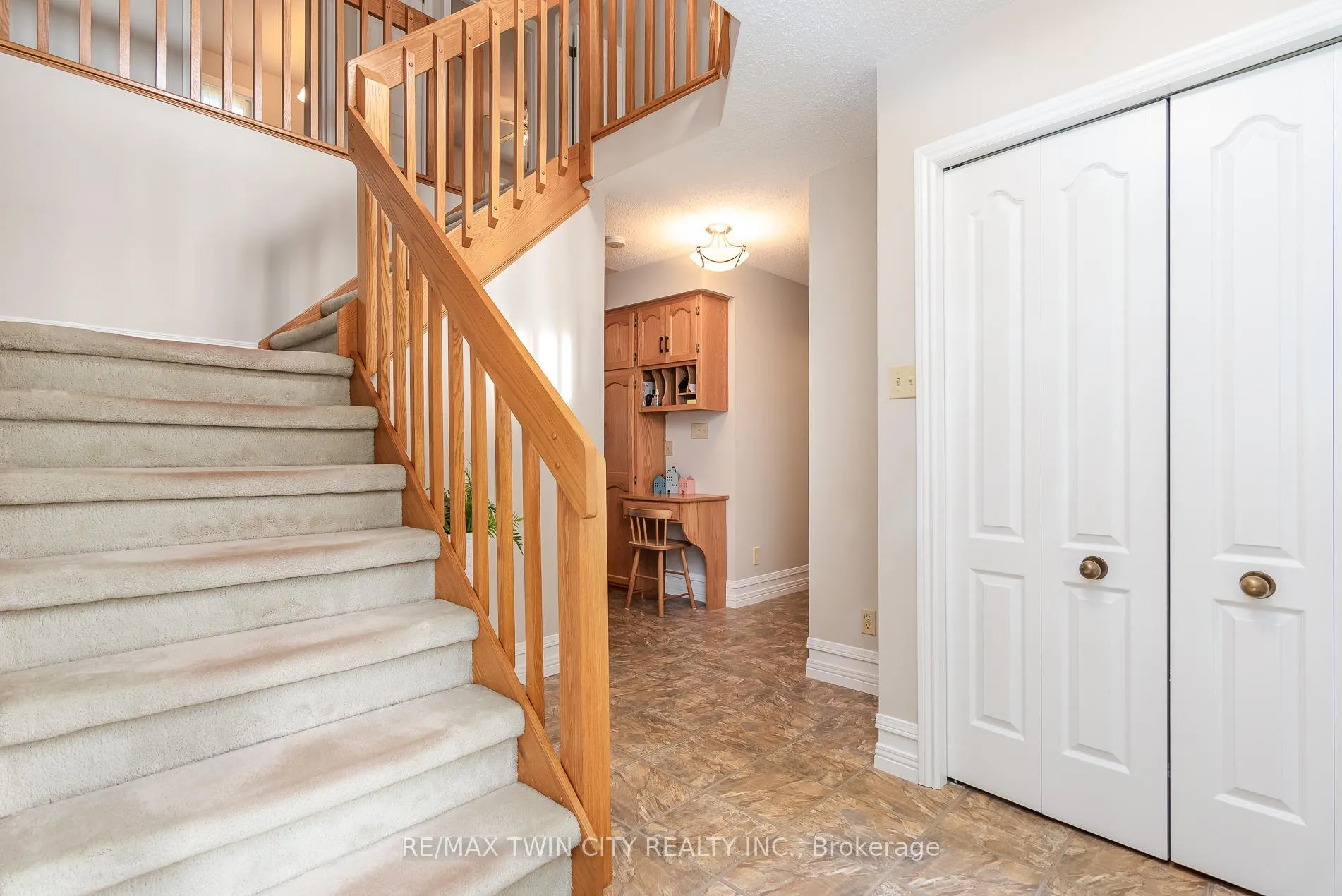 Photo 18 of 691 Westheights Drive, Kitchener — HOMEH