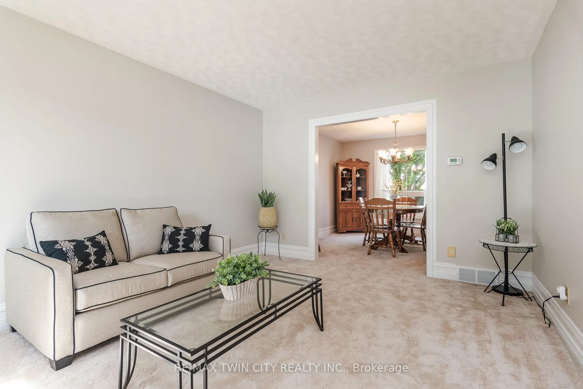 Photo 20 of 691 Westheights Drive, Kitchener — HOMEH