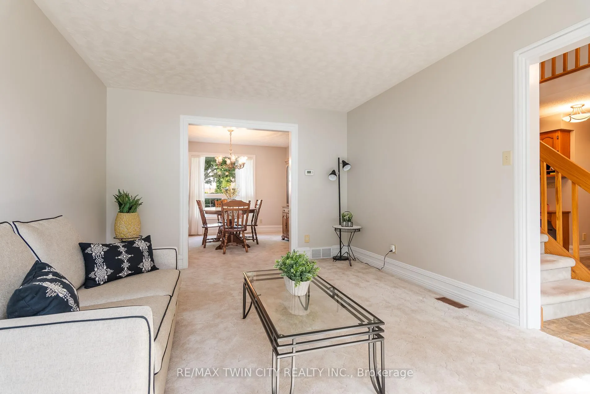 Photo 21 of 691 Westheights Drive, Kitchener — HOMEH