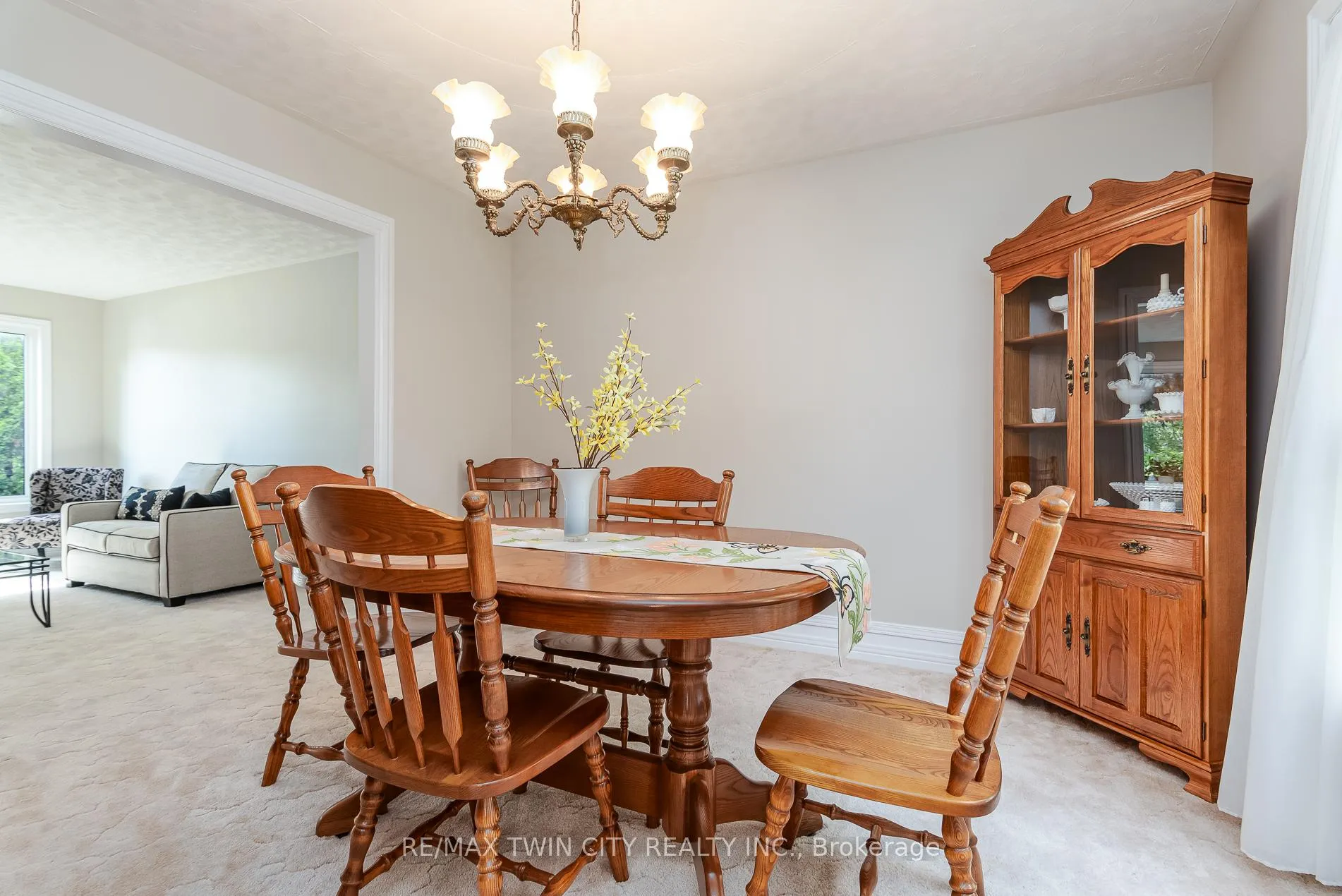 Photo 27 of 691 Westheights Drive, Kitchener — HOMEH