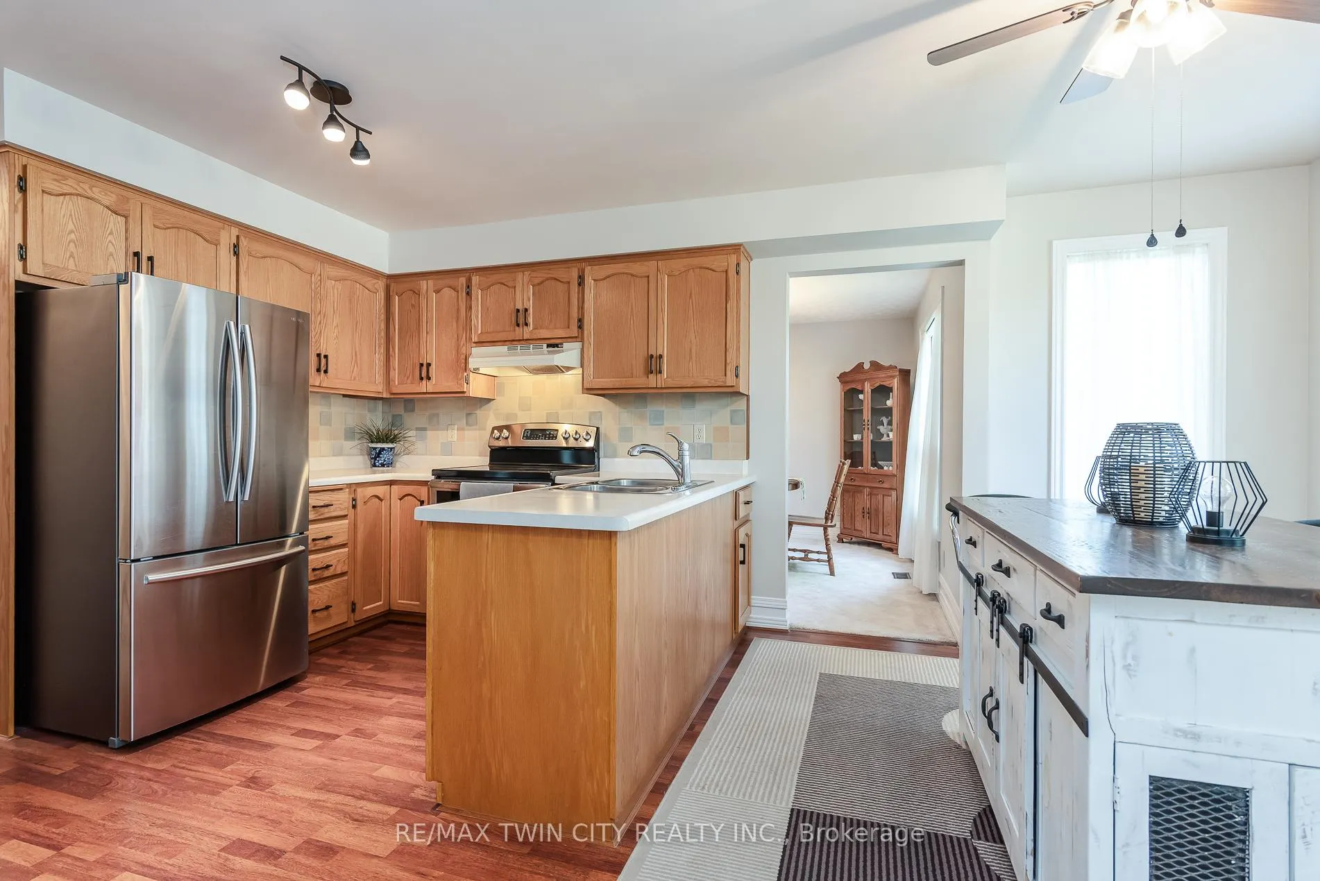 Photo 31 of 691 Westheights Drive, Kitchener — HOMEH
