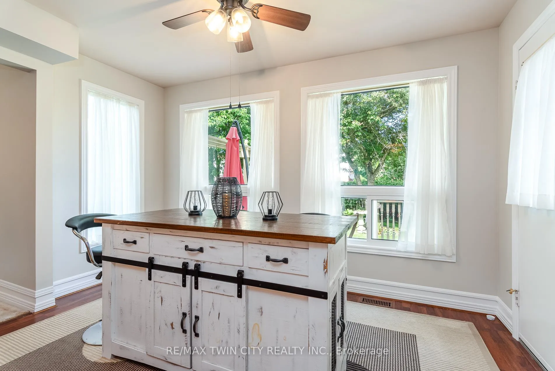Photo 35 of 691 Westheights Drive, Kitchener — HOMEH